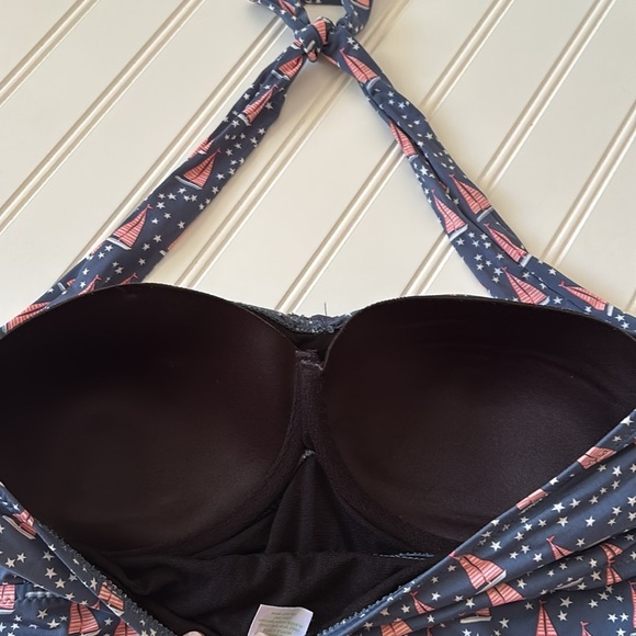 Garnet Hill | Women's Ruched Halter Sailboat Print One Piece Swimsuit Size 10 - Picture 7 of 8